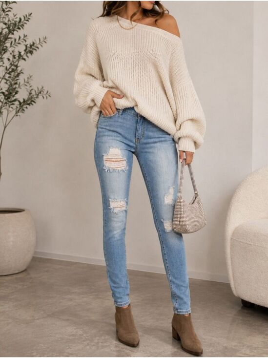 Just Black Denim - Distressed Light Wash Skinny Jeans